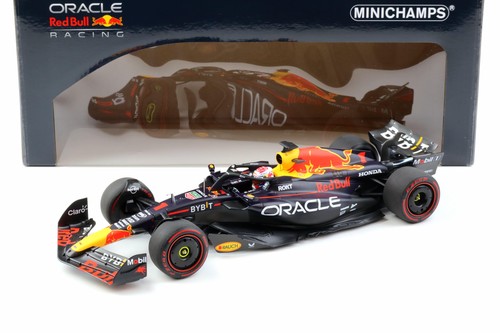 Minichamps oracle red - 1:18,
