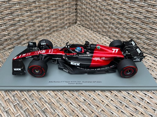 Alfa romeo team kick - alfa, c43